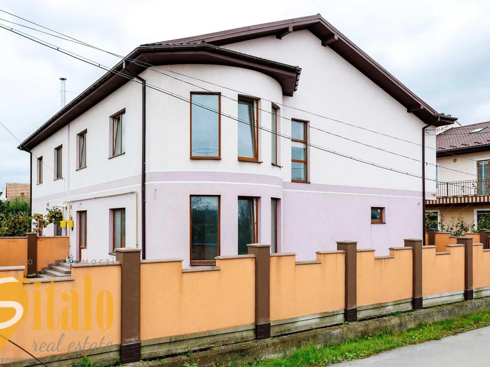 Продается дом на 2 этажа 187 кв. м с мебелью, цена: 190000 $ - фото 1