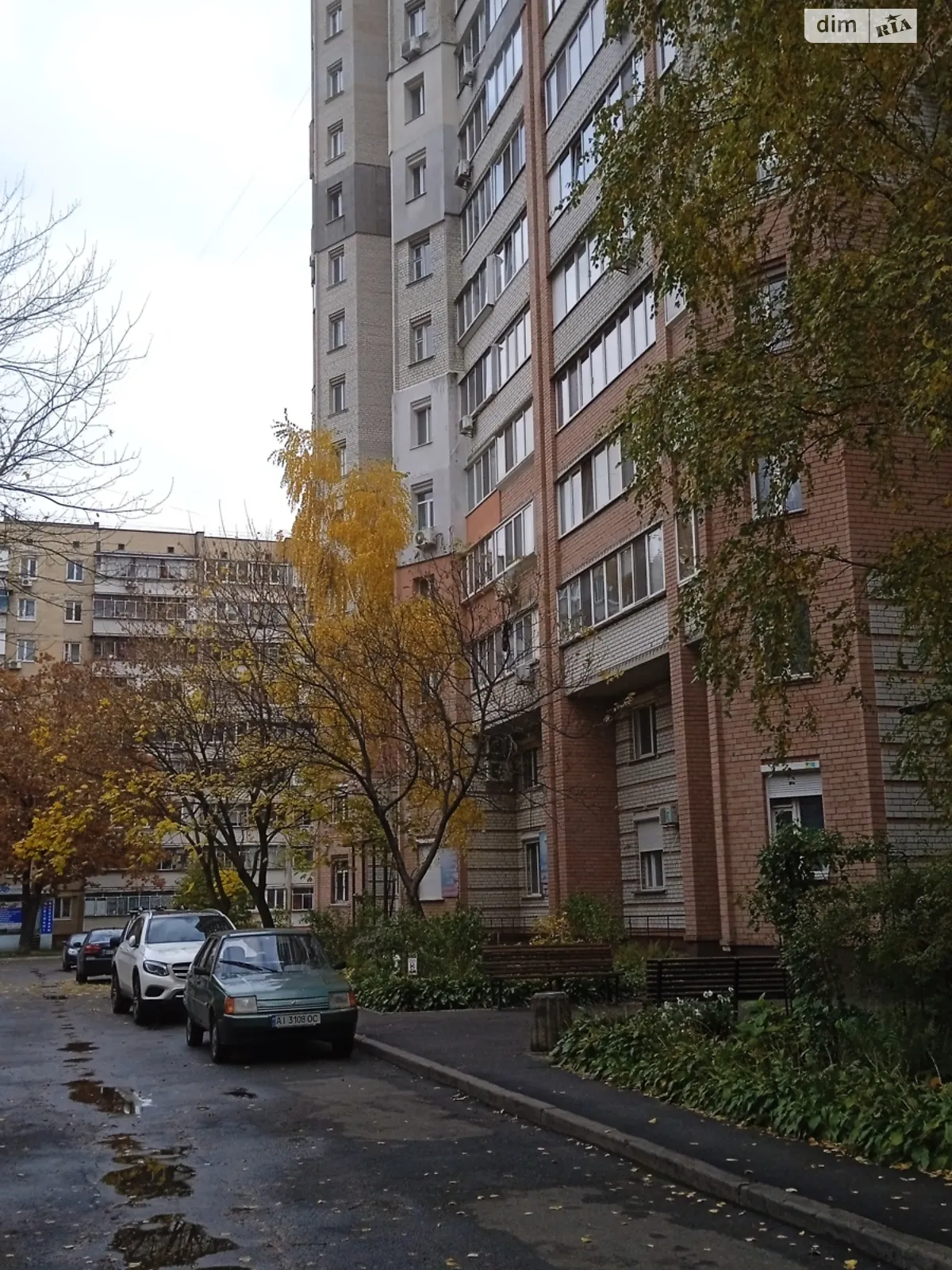 бул. Независимости, 17 Массив Бровары - фото 1