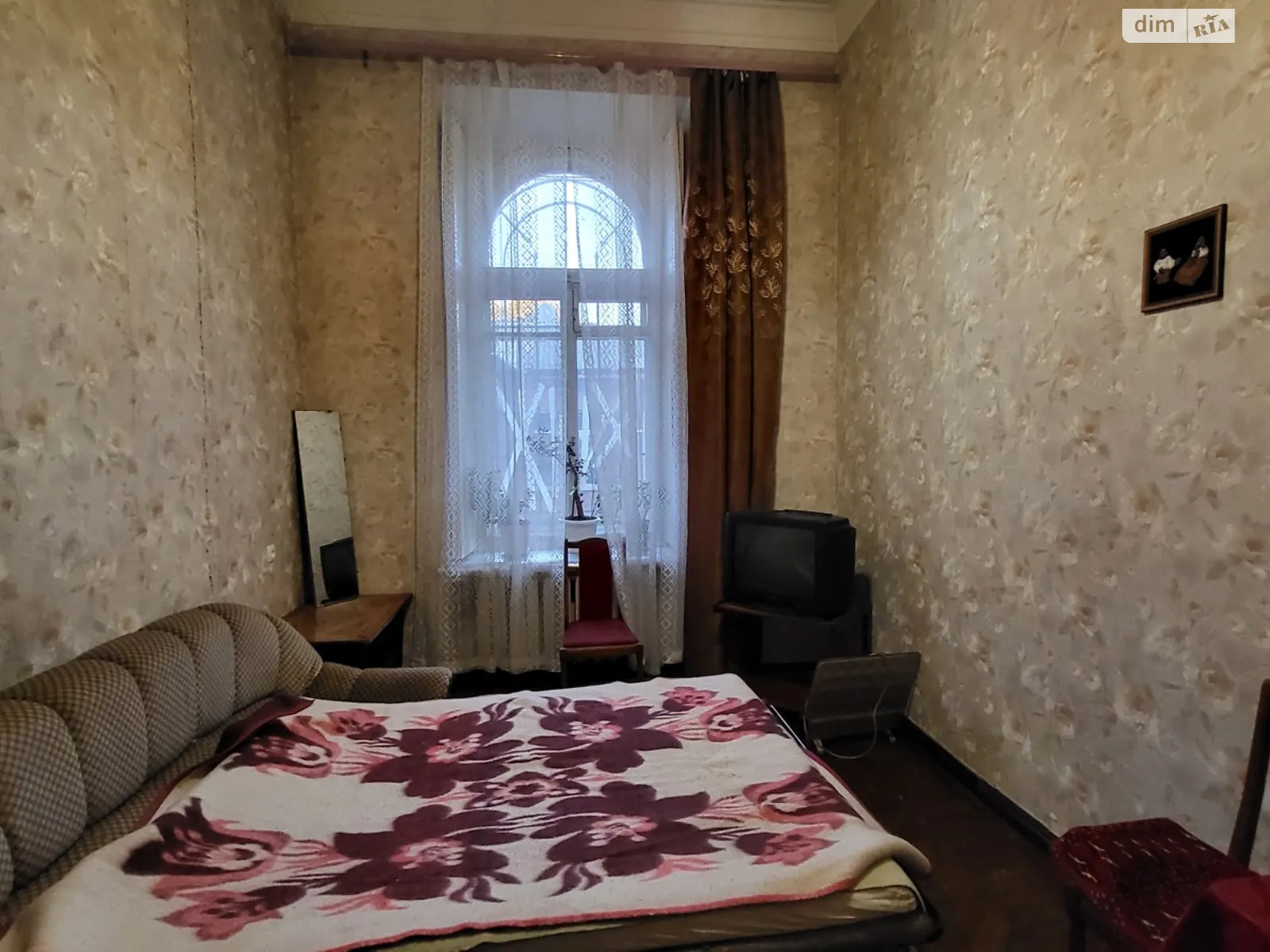 Здається в оренду кімната 100 кв. м у Одесі, цена: 3000 грн - фото 1