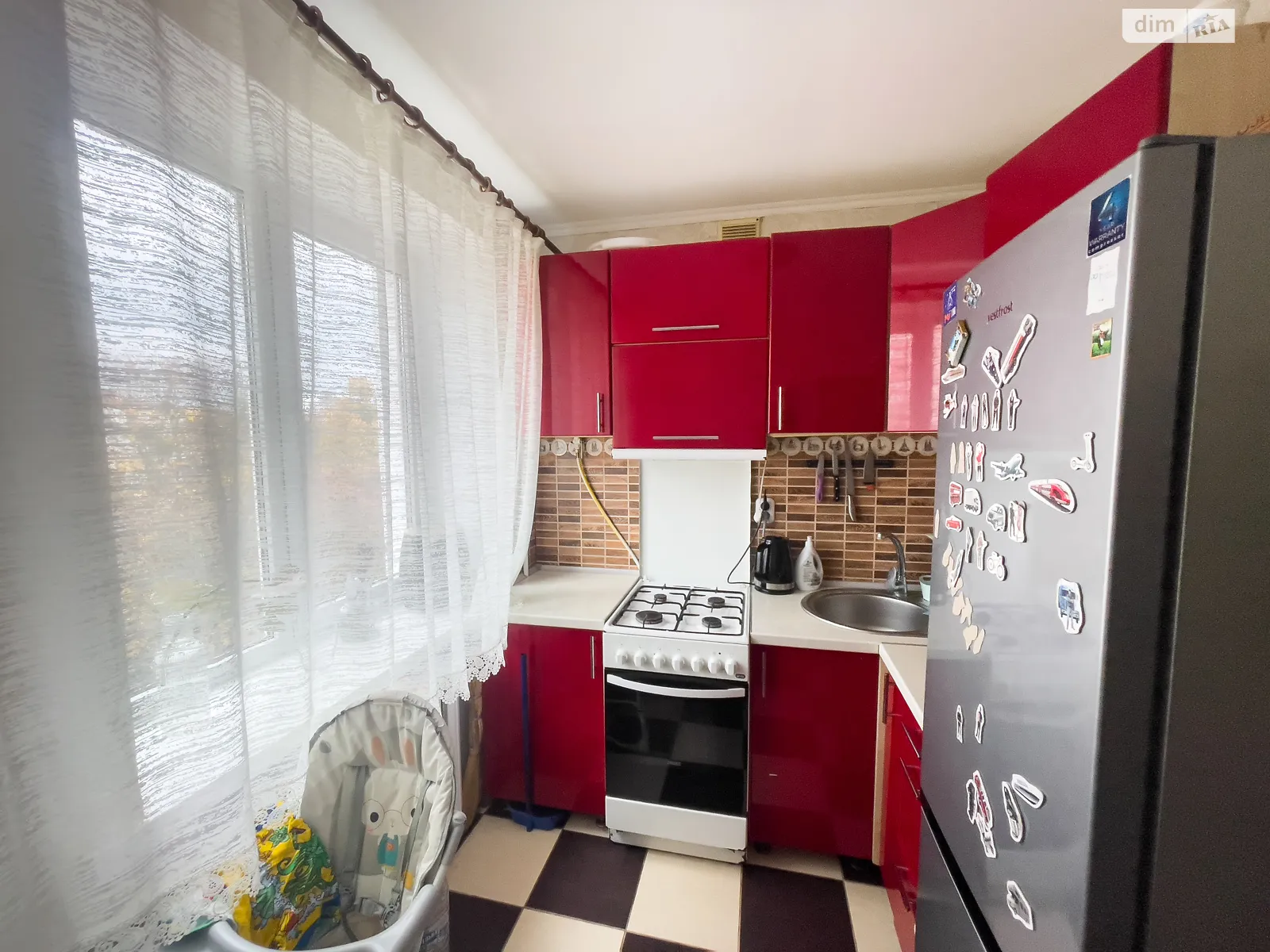 Продается 2-комнатная квартира 49 кв. м в Ровно, ул. Королева, 8 - фото 1