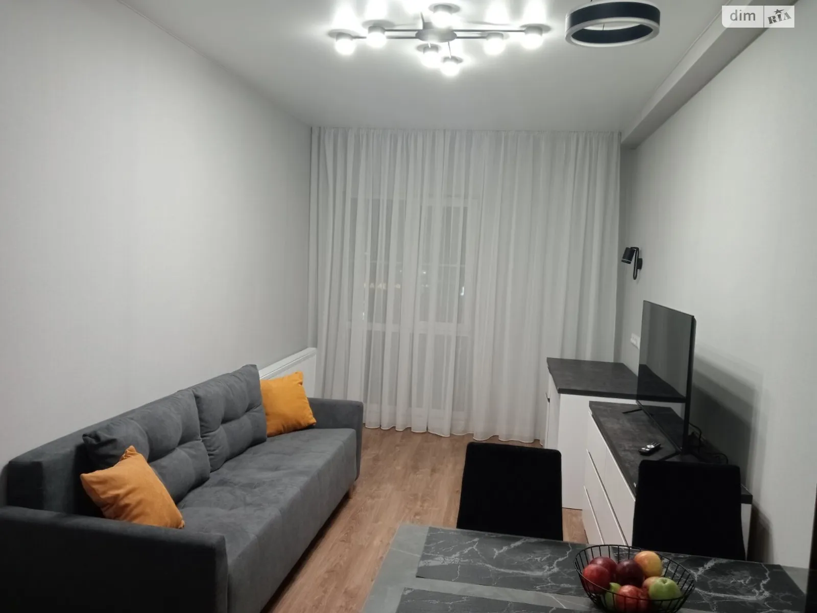 Здається в оренду 1-кімнатна квартира 41.2 кв. м у Києві, вул. Михайла Максимовича, 24В - фото 1