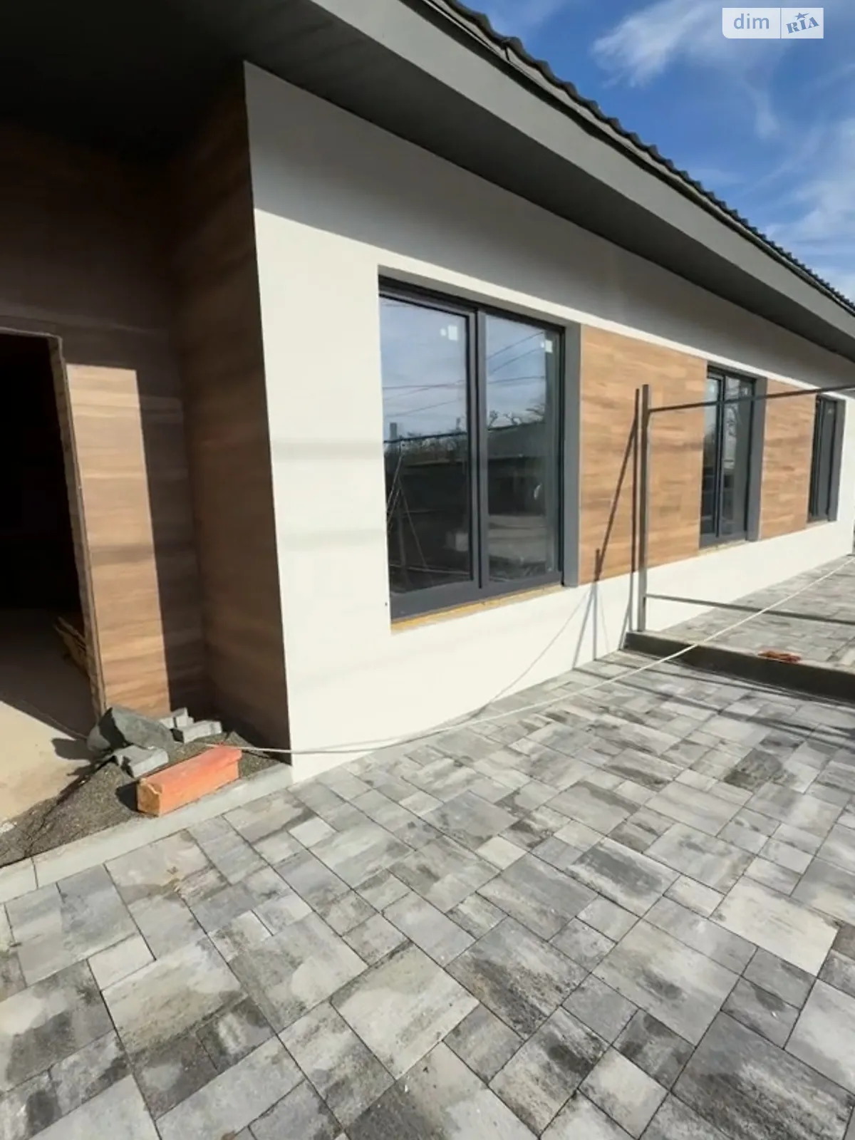 Продается одноэтажный дом 80 кв. м с беседкой, цена: 64000 $ - фото 1