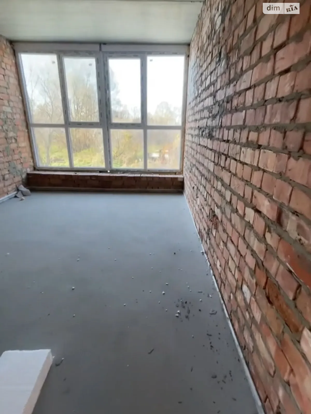 Продається 1-кімнатна квартира 40 кв. м у Гостомелі, вул. Мирна, 3Е - фото 1