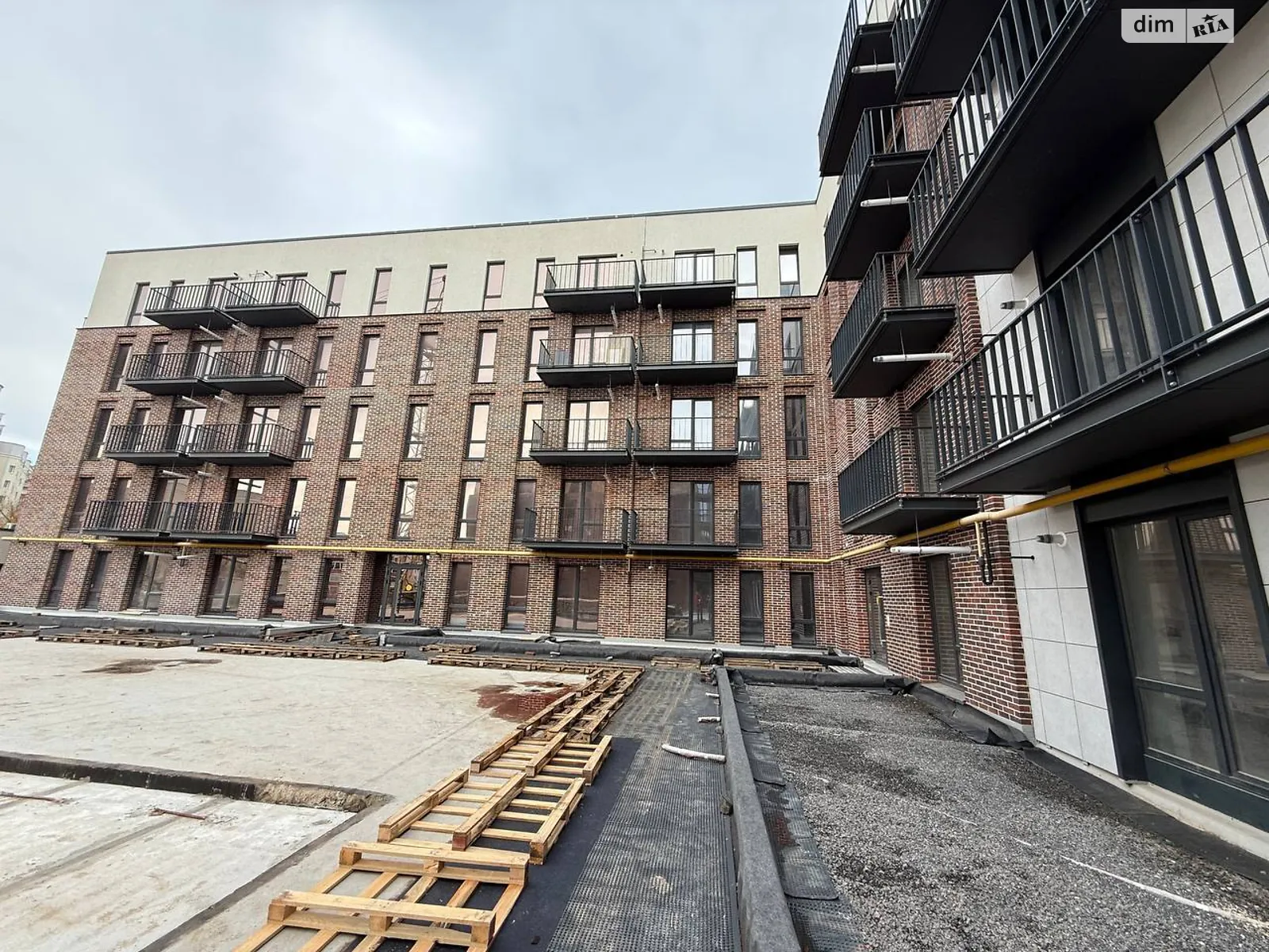 Продается 2-комнатная квартира 62.2 кв. м в Хмельницком, цена: 52870 $ - фото 1