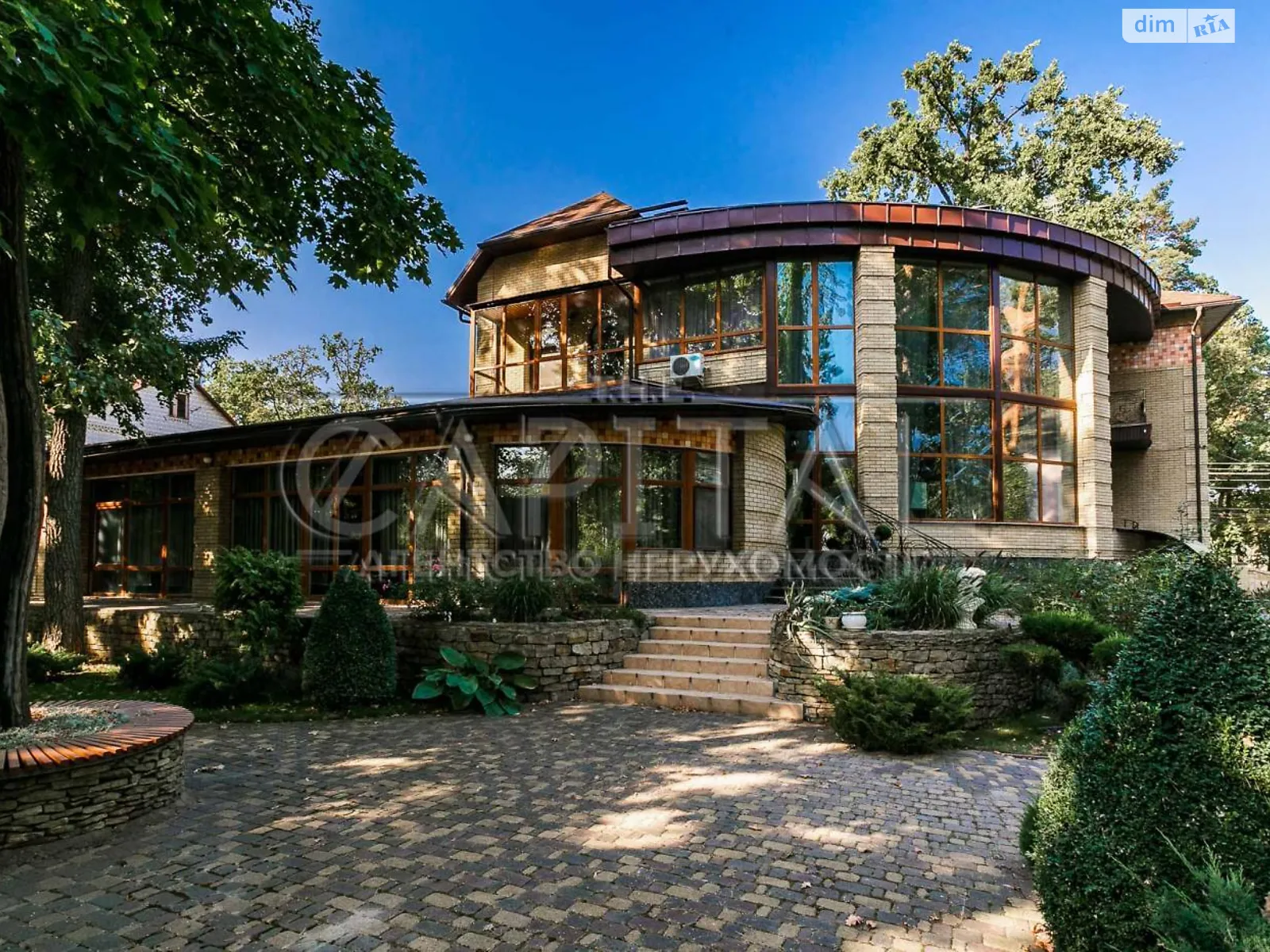 Продается дом на 2 этажа 805 кв. м с верандой, цена: 1500000 $ - фото 1