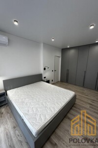 Продаж квартири, Ужгород, р‑н. Шахта, Климента Тимірязєва вулиця, буд. 18