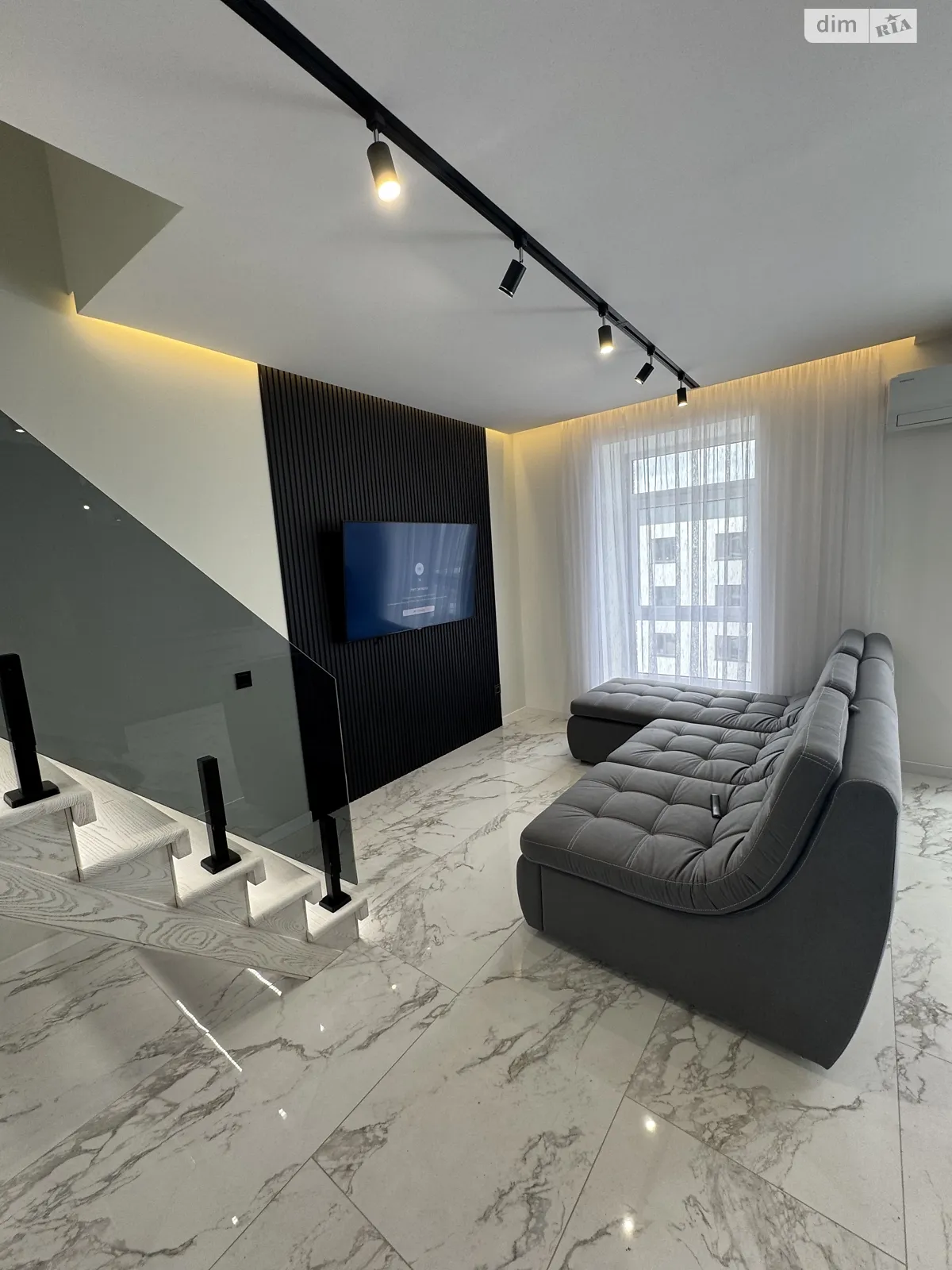 Продается 2-комнатная квартира 83 кв. м в Житомире, цена: 143000 $ - фото 1