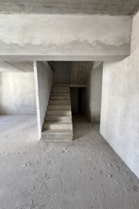 Продажа квартиры, Ивано-Франковск, р‑н. Княгинин, Княгинин улица, дом 44