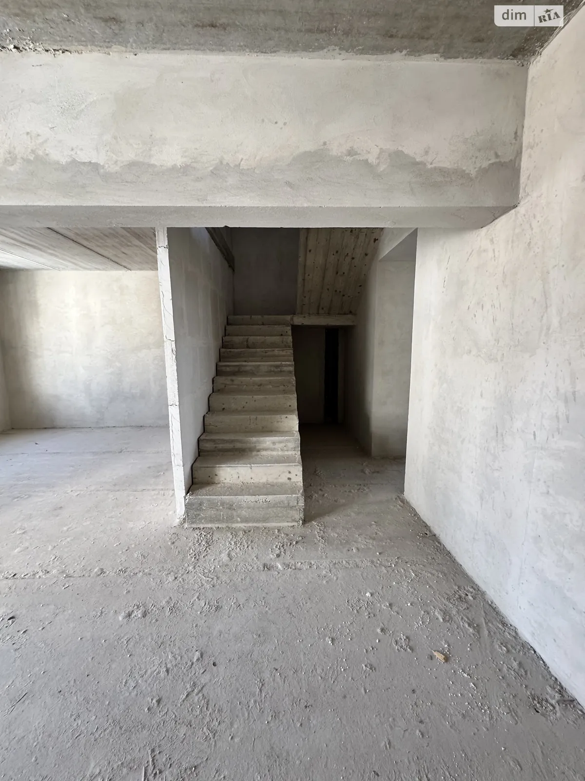 Продається 3-кімнатна квартира 99.1 кв. м у Івано-Франківську, вул. Княгинин, 44 - фото 1