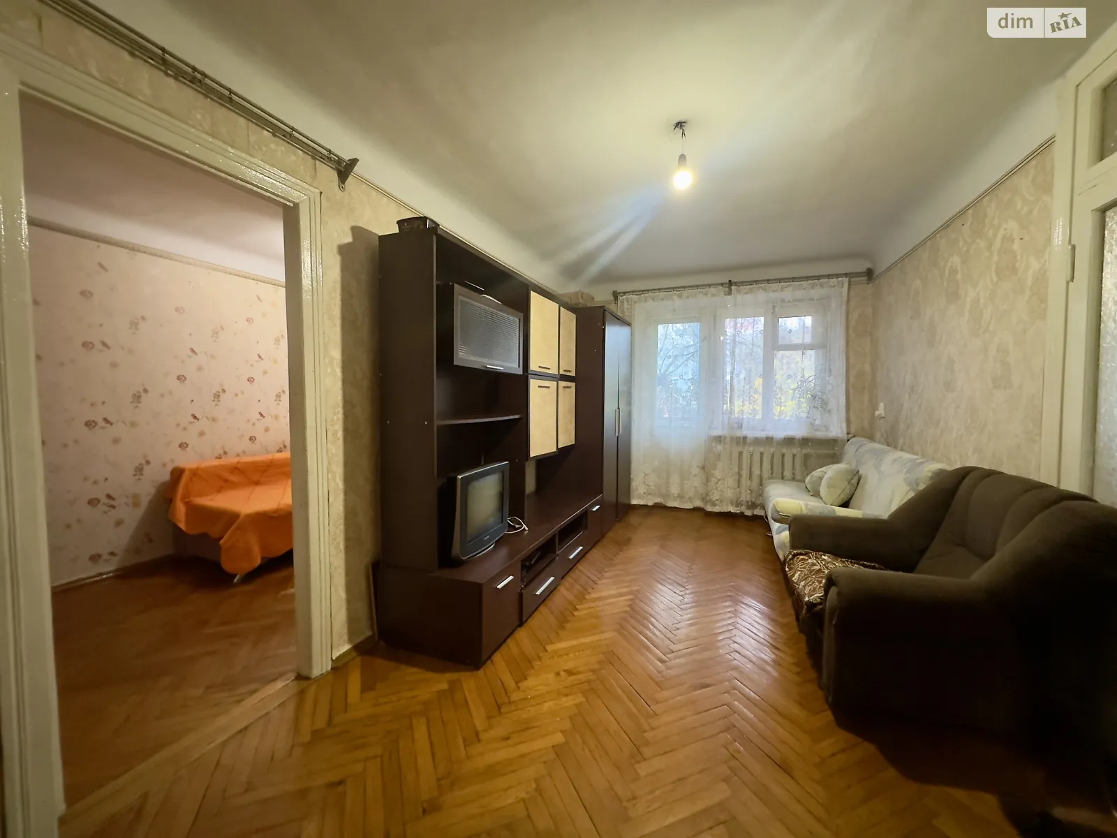 Здається в оренду 2-кімнатна квартира 42 кв. м у Рівному, просп. Миру, 9 - фото 1