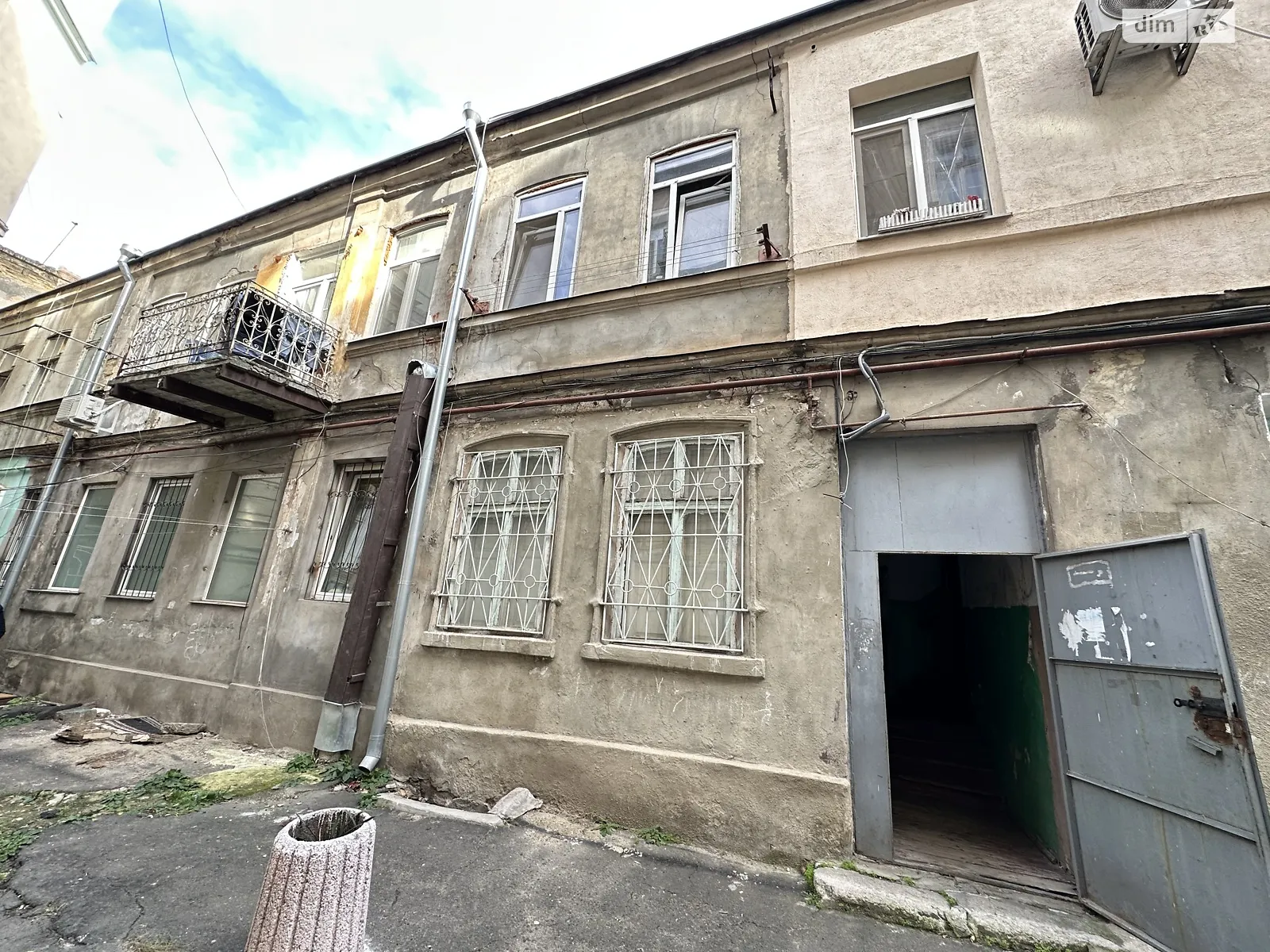 Продается комната 102 кв. м в Одессе, цена: 9500 $ - фото 1