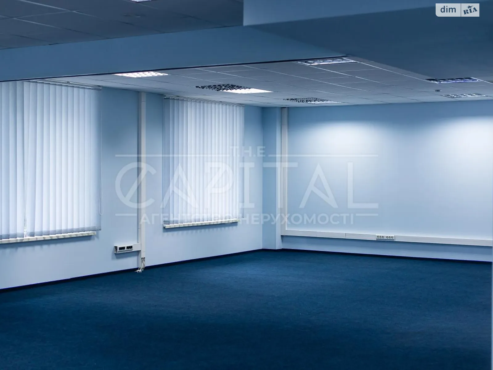 Продается офис 1005.5 кв. м в бизнес-центре, цена: 900000 $ - фото 1