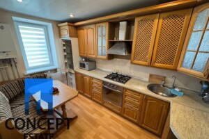 Долгосрочная аренда квартиры, Днепр, р‑н. Еврейская слобода, Александра Коныского улица, дом 13