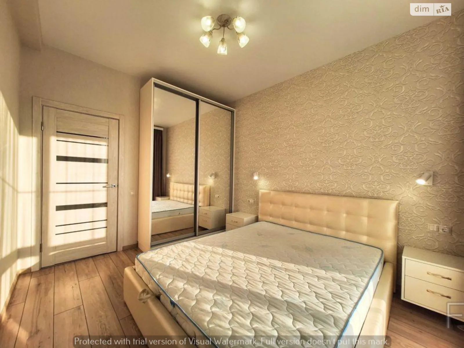 Продается 1-комнатная квартира 40 кв. м в Киеве, ул. Михаила Максимовича, 26Б - фото 1