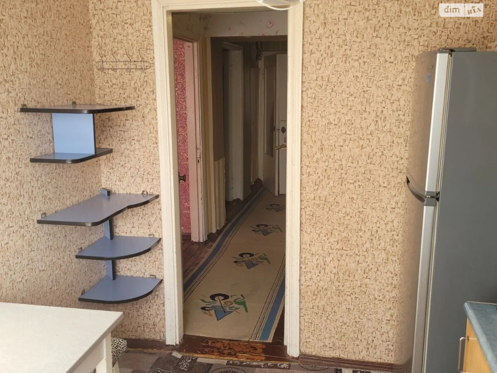 Продается 3-комнатная квартира 56 кв. м в Шполе, ул. Соборная(Ленина), 56 - фото 1