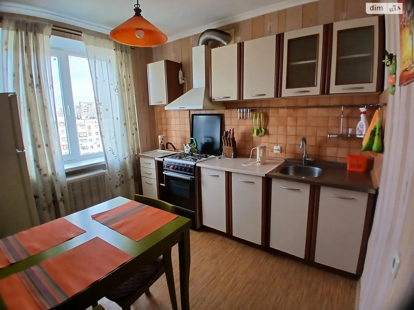 Сдается в аренду 1-комнатная квартира 40 кв. м в Одессе, ул. Академика Королева, 94 - фото 1