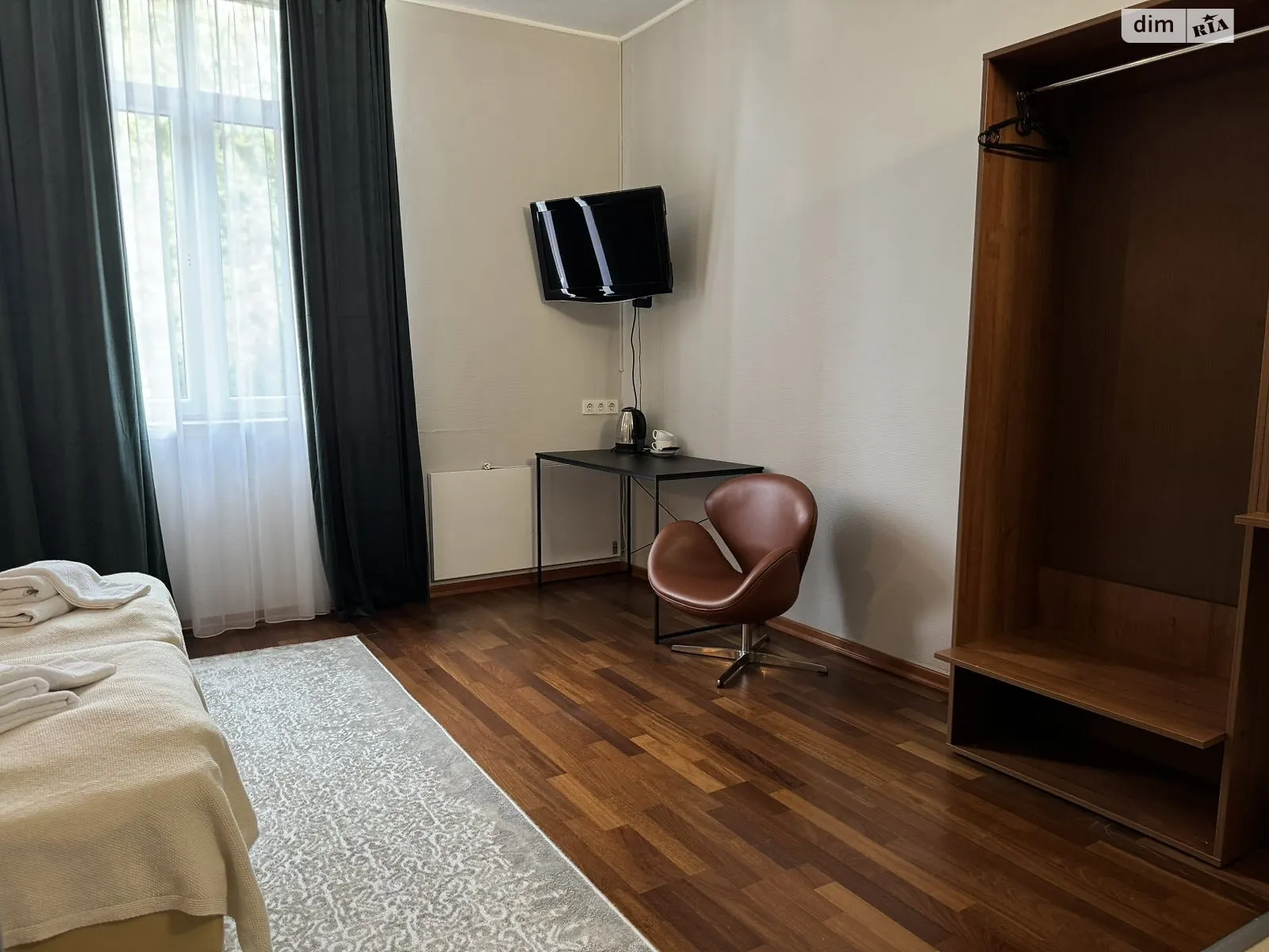 Продается помещения свободного назначения 2200 кв. м в 3-этажном здании, цена: 1020000 $ - фото 1