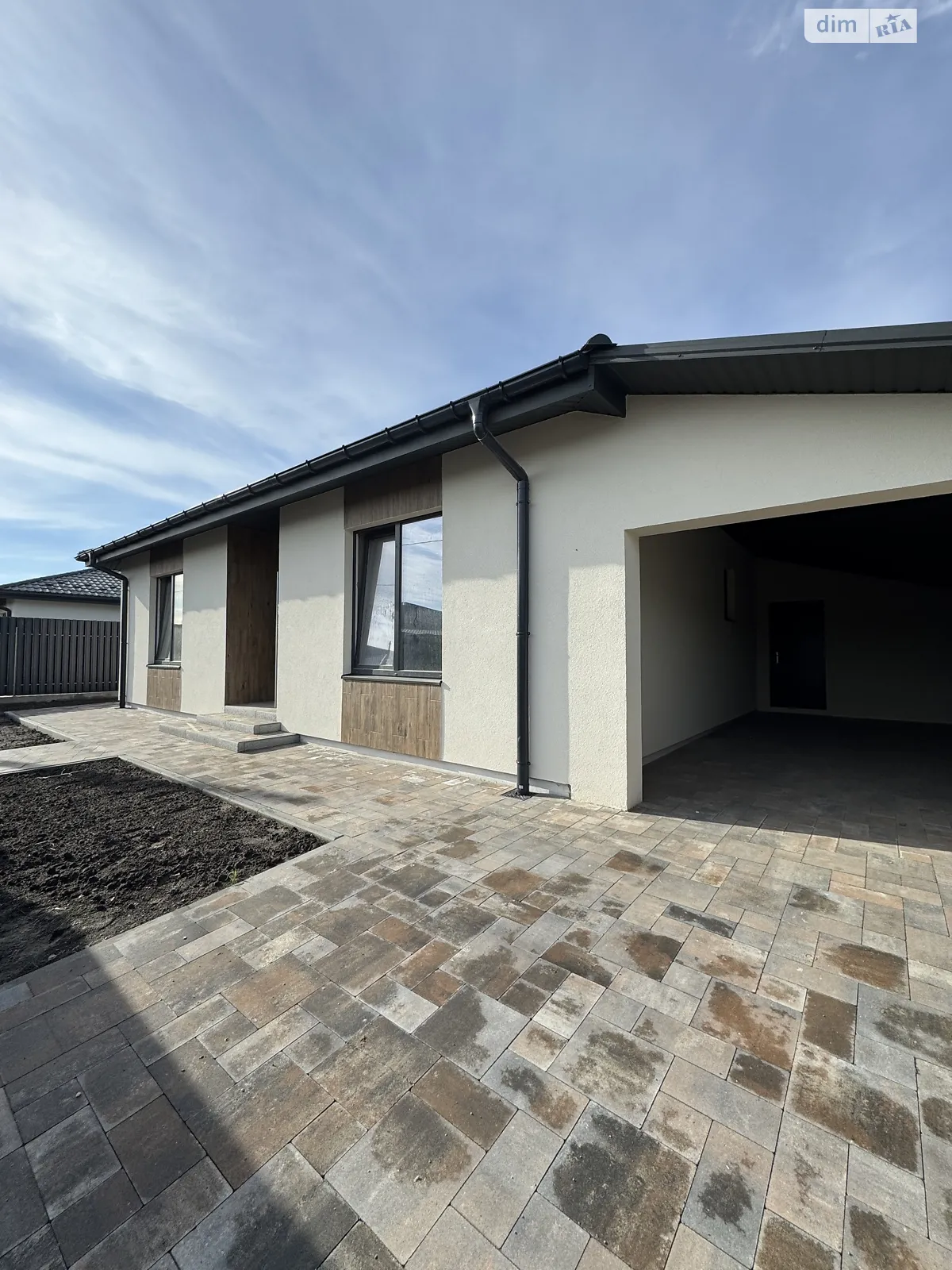 Продается одноэтажный дом 91 кв. м с садом, цена: 96000 $ - фото 1