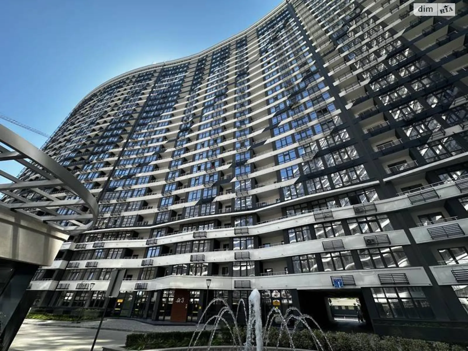 Продается 1-комнатная квартира 48.2 кв. м в Одессе, пер. Курортный, 2/2 - фото 1