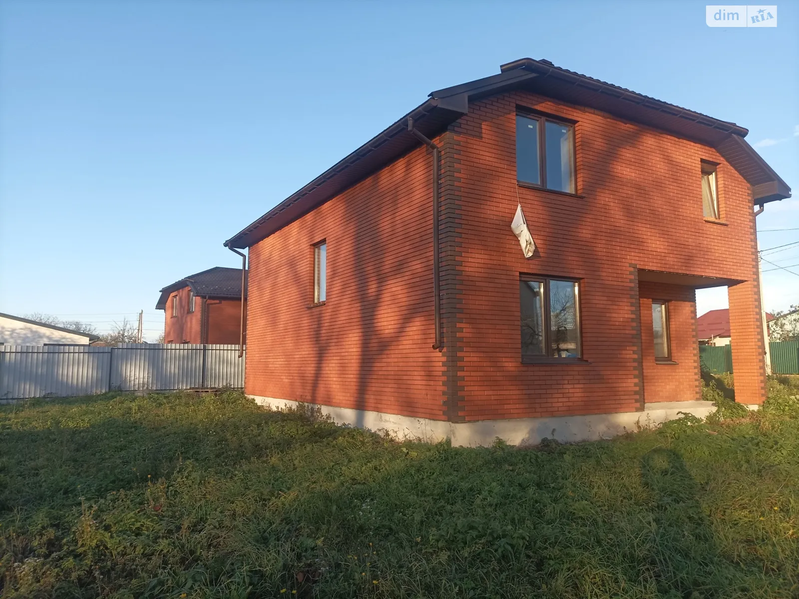 Продається будинок 2 поверховий 138 кв. м с басейном, цена: 85000 $ - фото 1