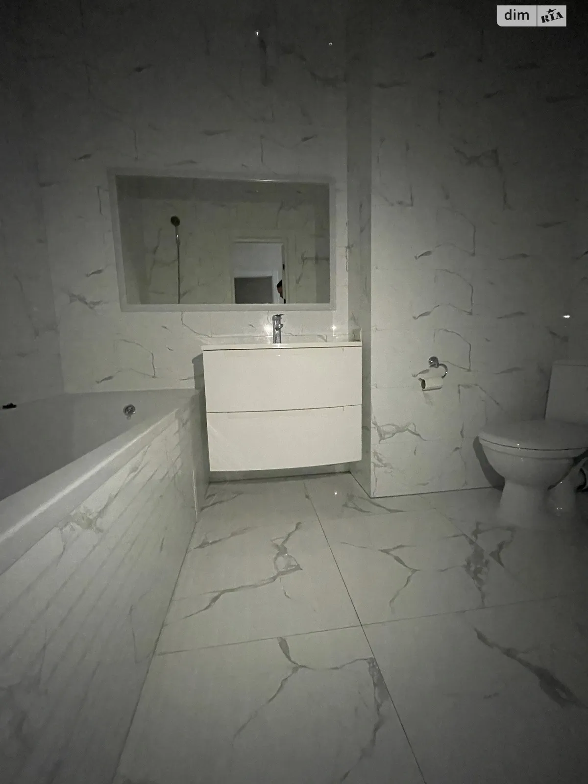 Продается 1-комнатная квартира 48 кв. м в Ирпене, ул. Западная - фото 1