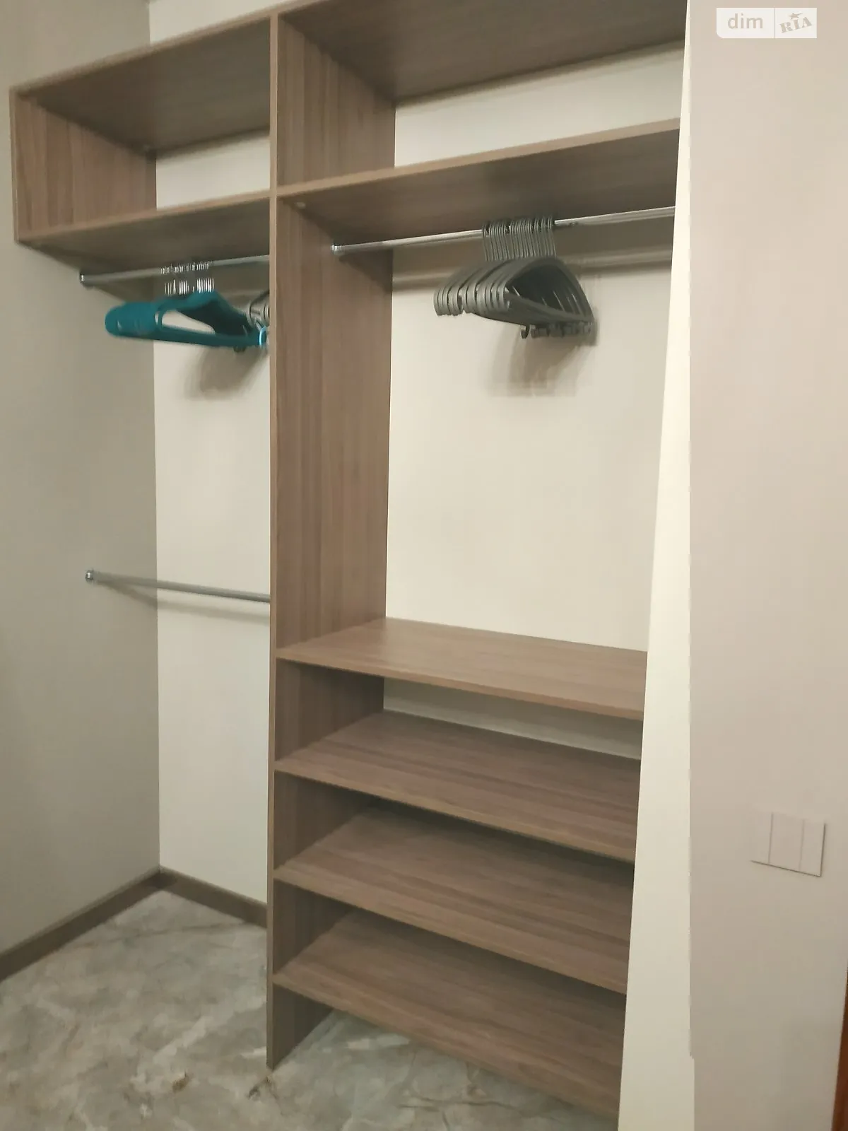 Здається в оренду 1-кімнатна квартира 50 кв. м у Одесі, пров. Маячний, 7 - фото 1