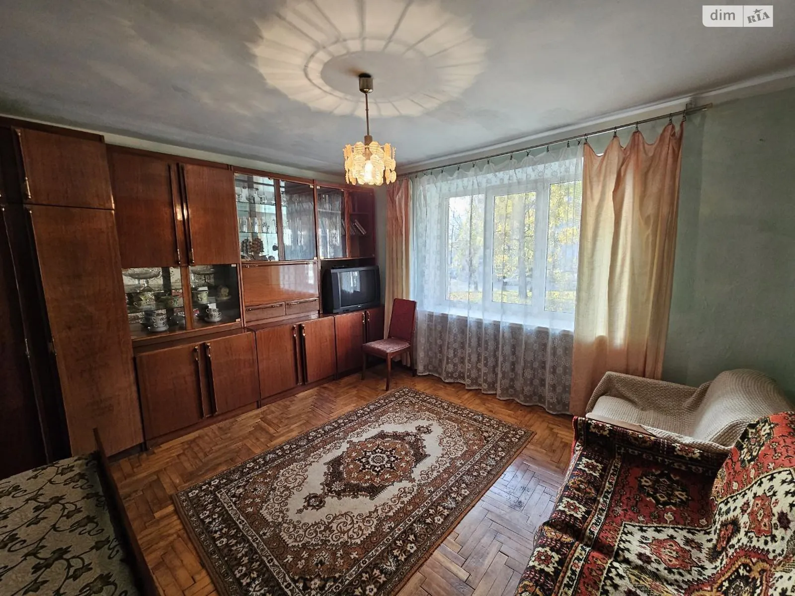 1-комнатная квартира 35 кв. м в Тернополе, ул. Савуры Клима - фото 1