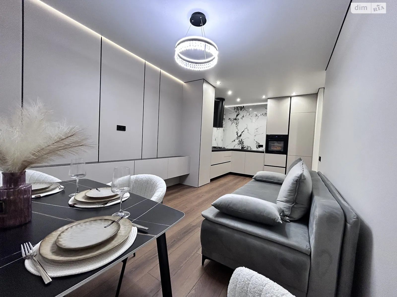 Продается 2-комнатная квартира 58.3 кв. м в Ирпене, ул. Павленко, 56 - фото 1