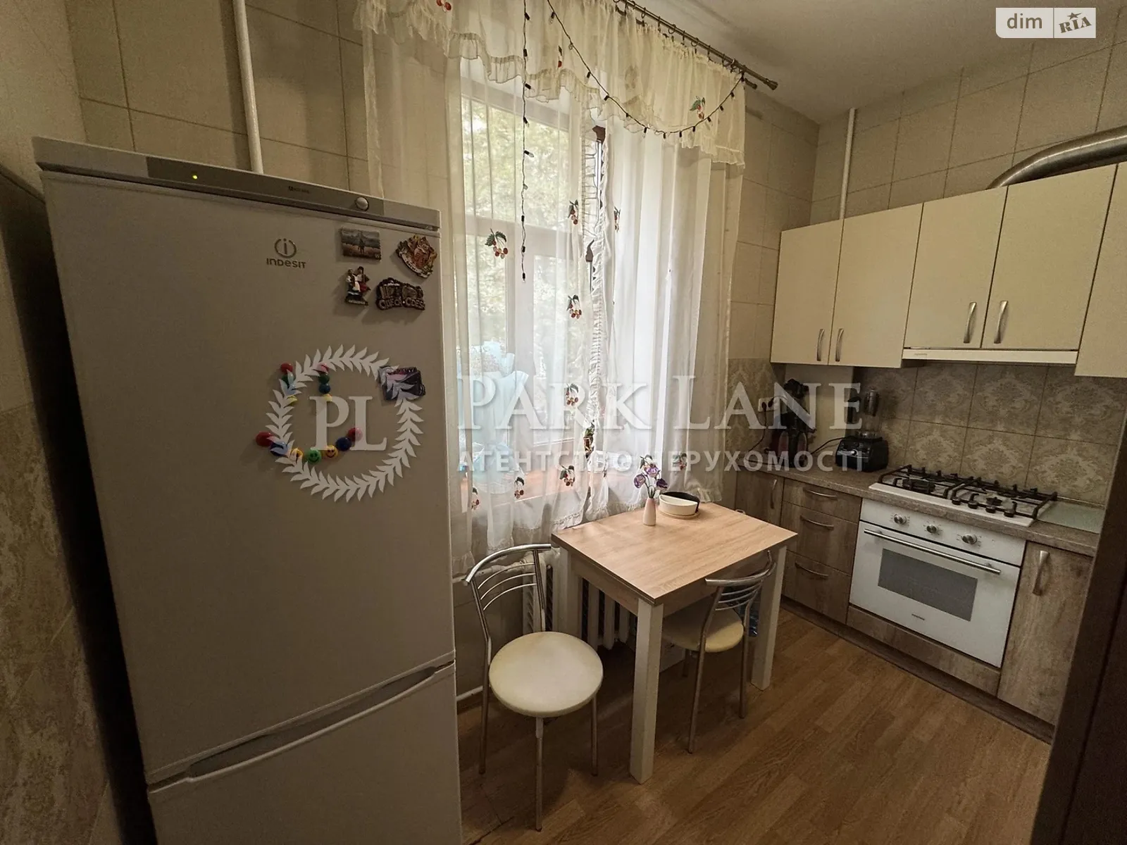 Продается 2-комнатная квартира 57 кв. м в Киеве, ул. Верхний Вал, 50 - фото 1