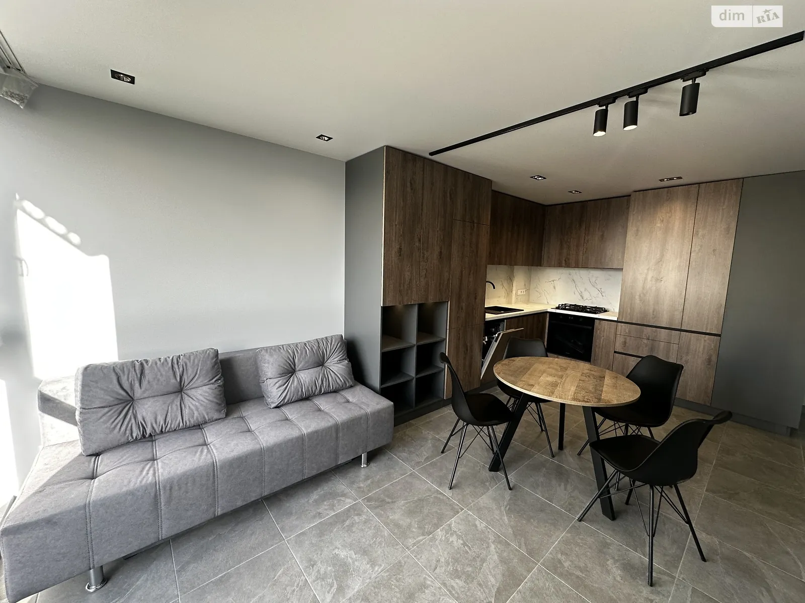 Сдается в аренду 1-комнатная квартира 37 кв. м в Львове, ул. Стрыйская - фото 1