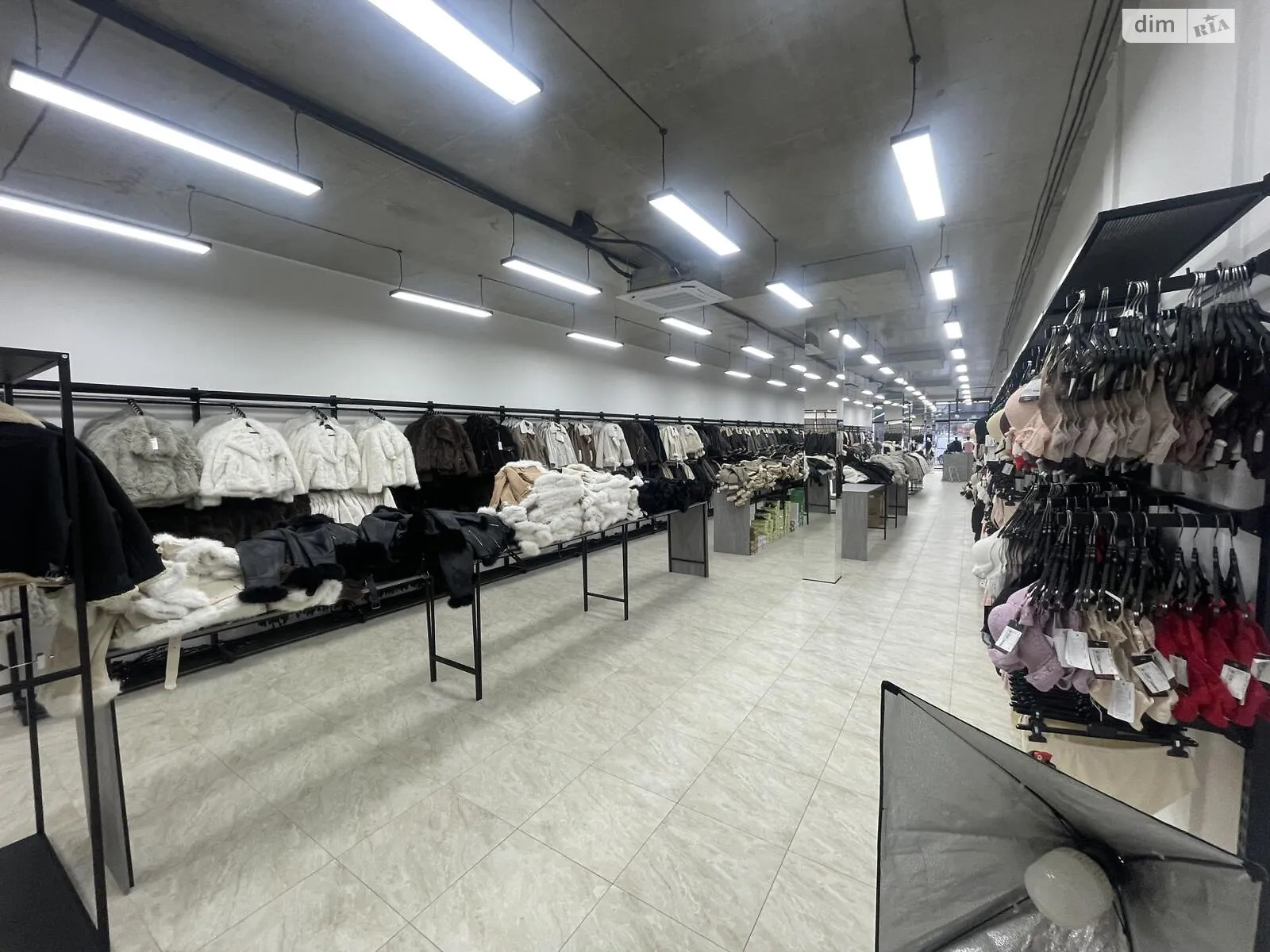 Сдается в аренду помещения свободного назначения 281 кв. м в 2-этажном здании, цена: 170000 грн - фото 1