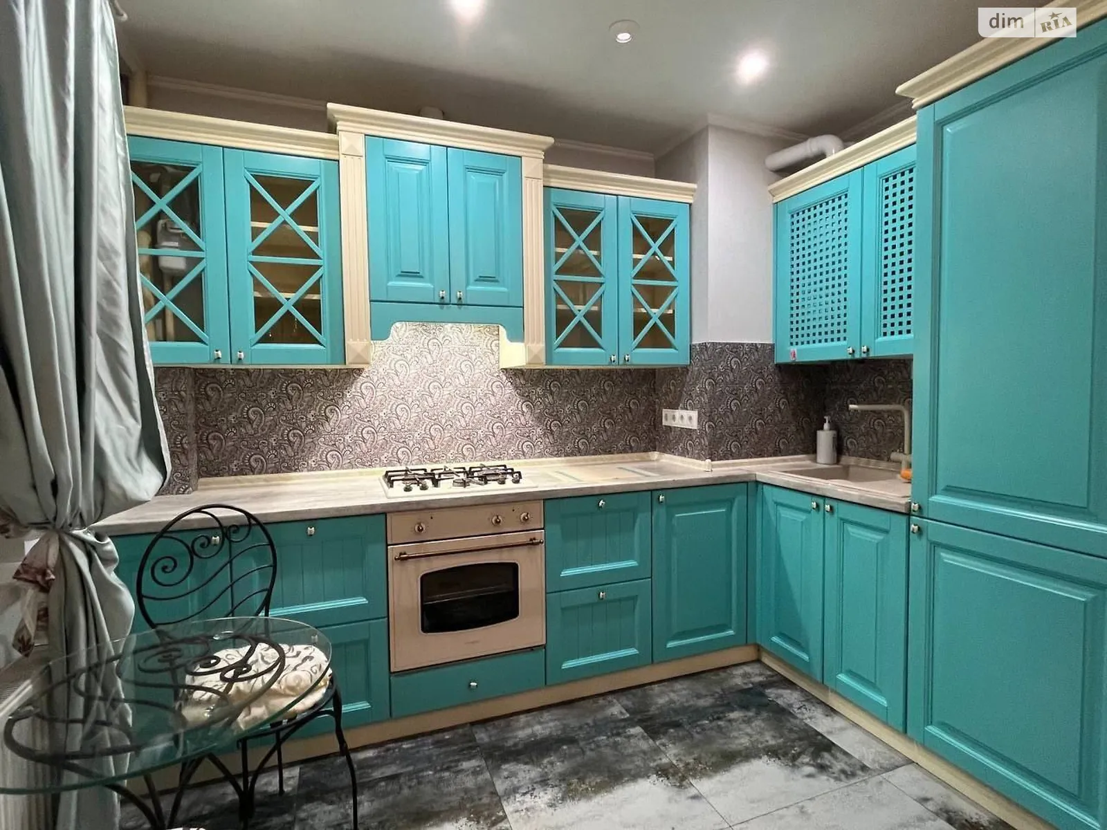 Продается 2-комнатная квартира 59 кв. м в Буче, ул. Пушкинская - фото 1