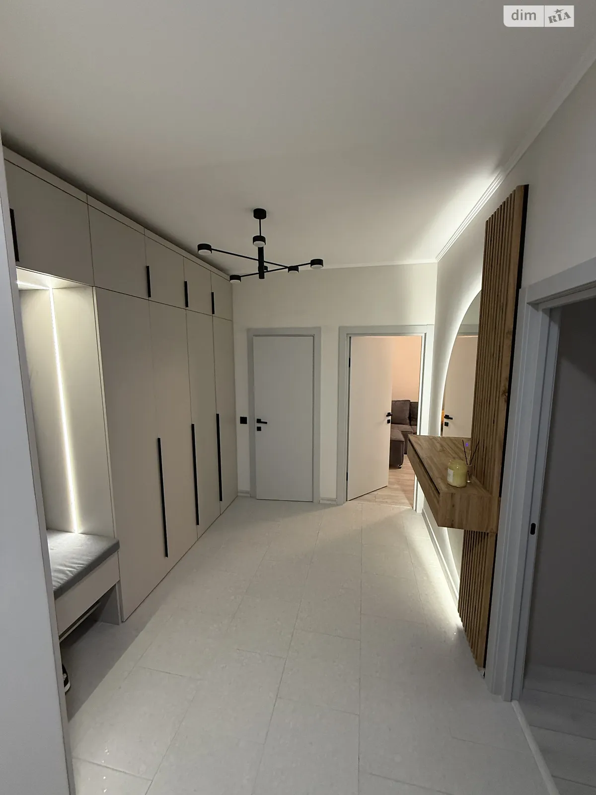 Сдается в аренду 2-комнатная квартира 70 кв. м в Ужгороде - фото 1