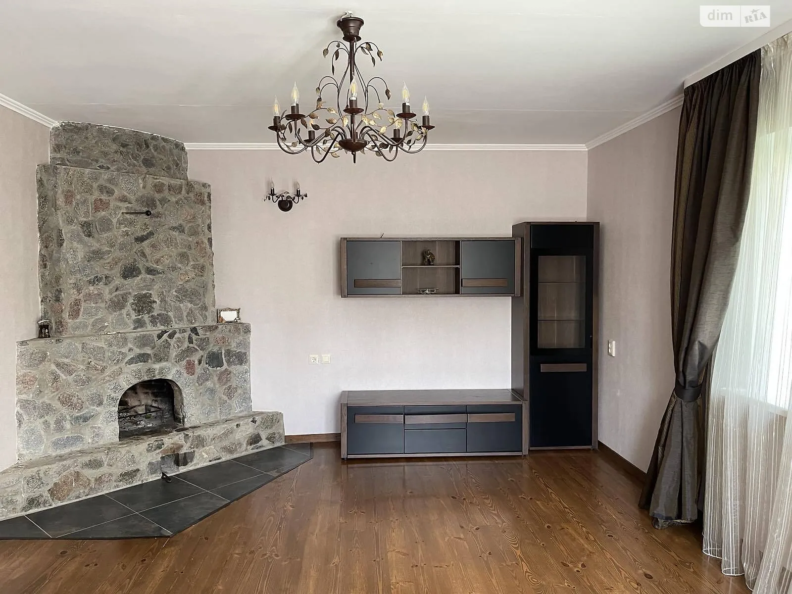 Сдается в аренду дом на 2 этажа 200 кв. м с террасой, цена: 35000 грн - фото 1