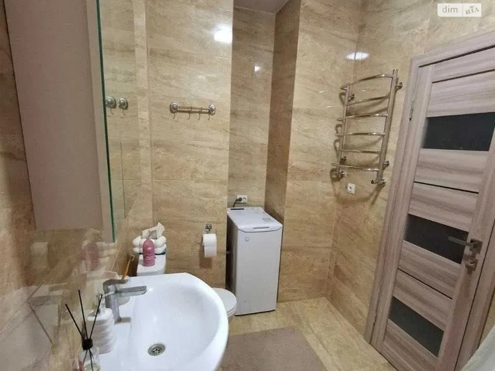 Продається 1-кімнатна квартира 38 кв. м у Львові, цена: 74999 $ - фото 1