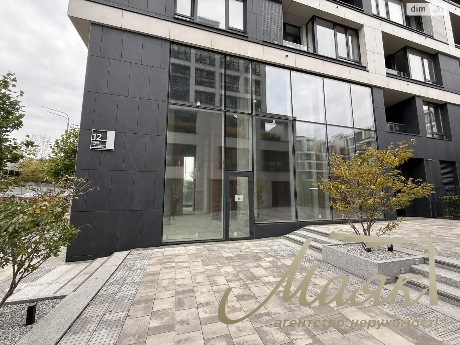 Продается помещения свободного назначения 243.3 кв. м в 22-этажном здании, цена: 1216500 $ - фото 1