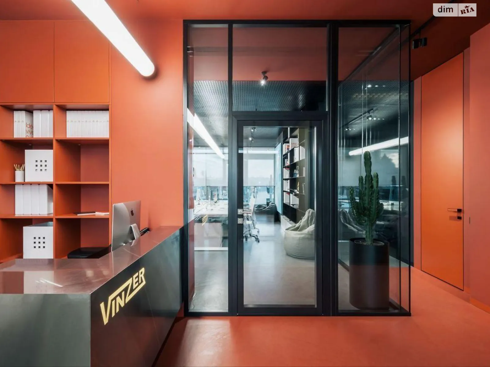 Продається офіс 250 кв. м в бізнес-центрі, цена: 750000 $ - фото 1