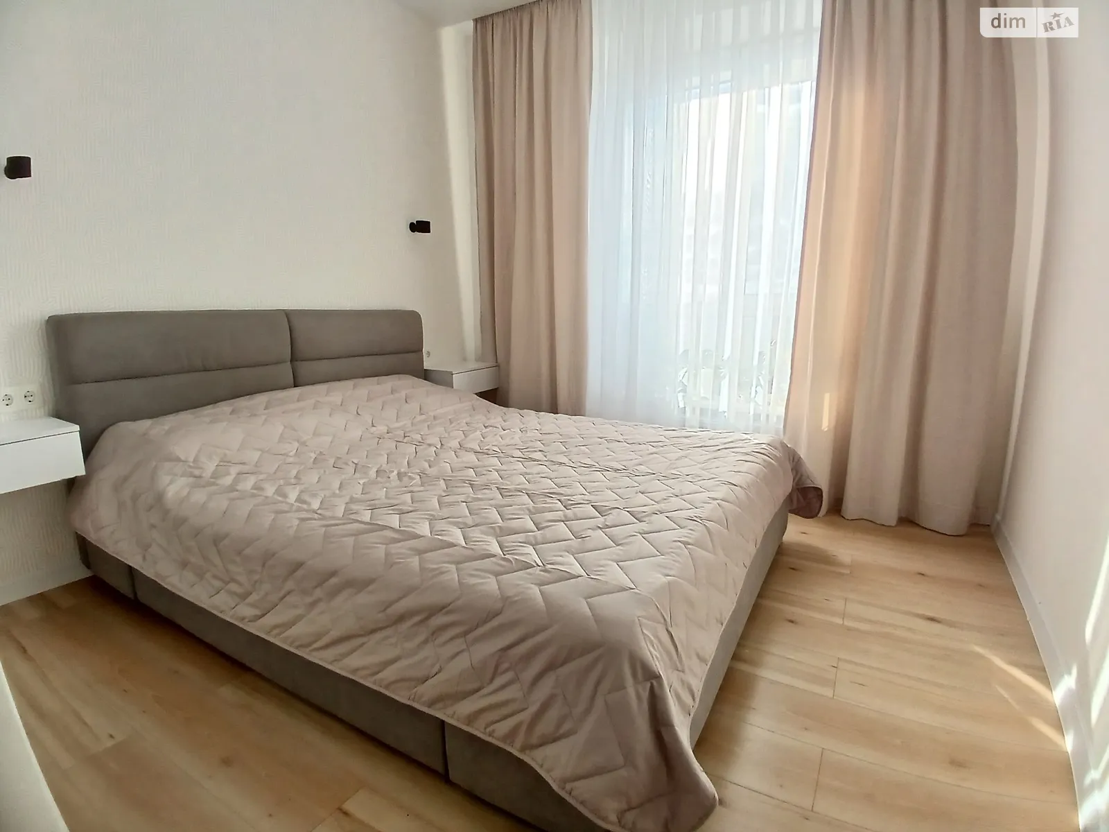 Продается 2-комнатная квартира 56 кв. м в Ирпене, ул. Василия Стуса(Пушкинская) - фото 1