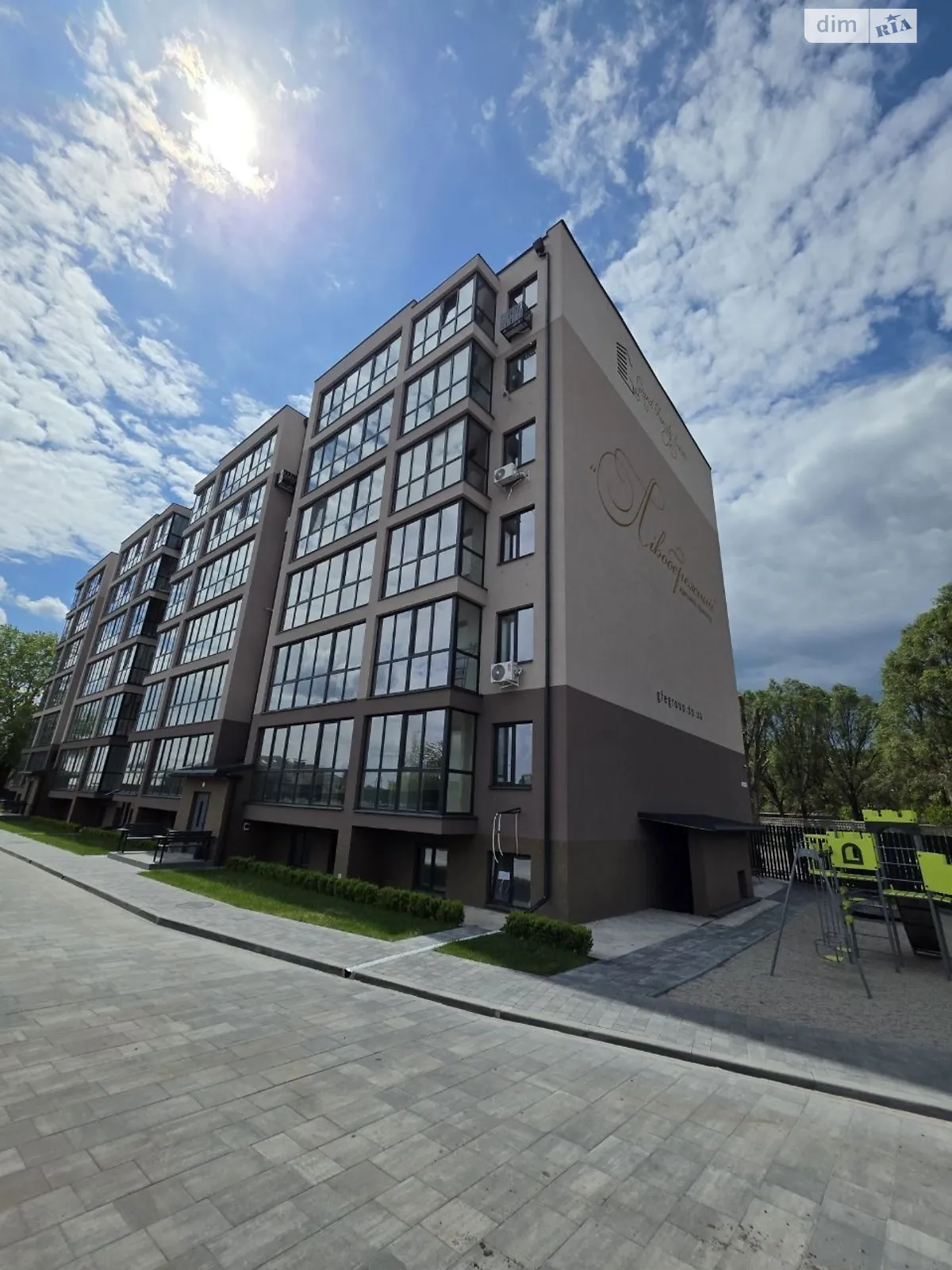 Продається 1-кімнатна квартира 65 кв. м у Дніпрі, вул. Мольєра, 77 - фото 1