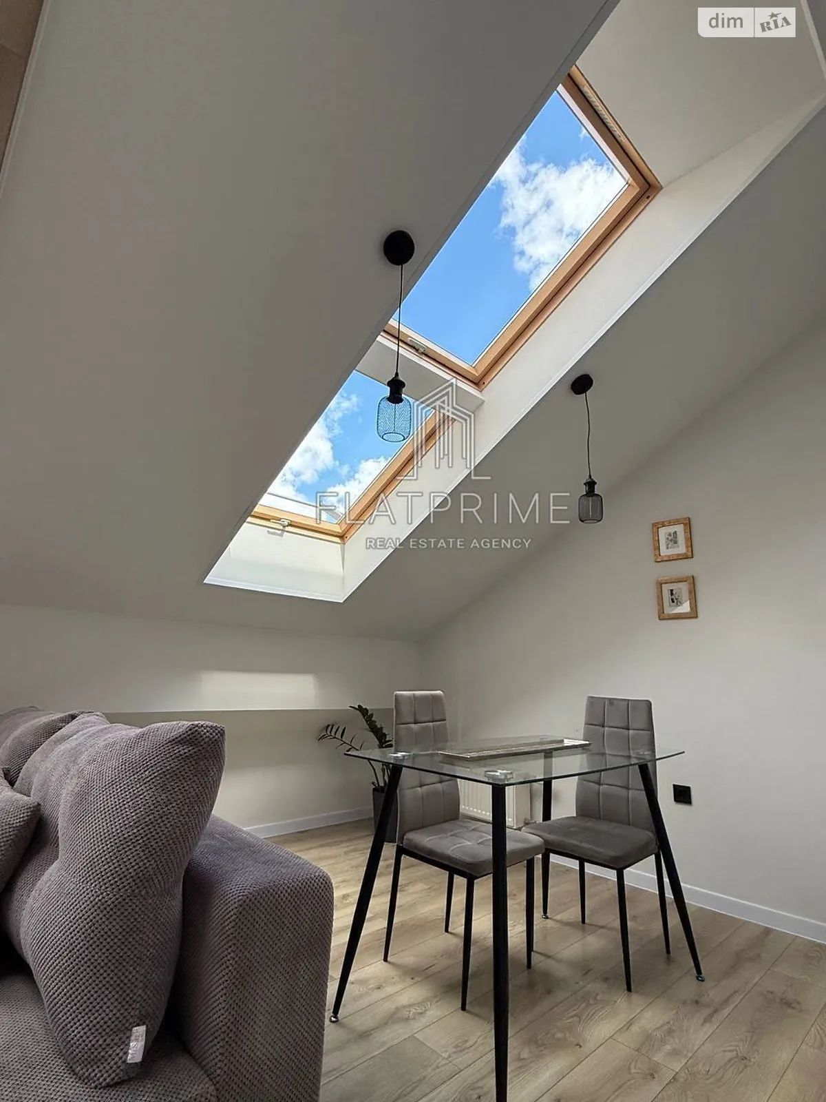 Продається 2-кімнатна квартира 60 кв. м у Києві, вул. Березнева, 12 - фото 1