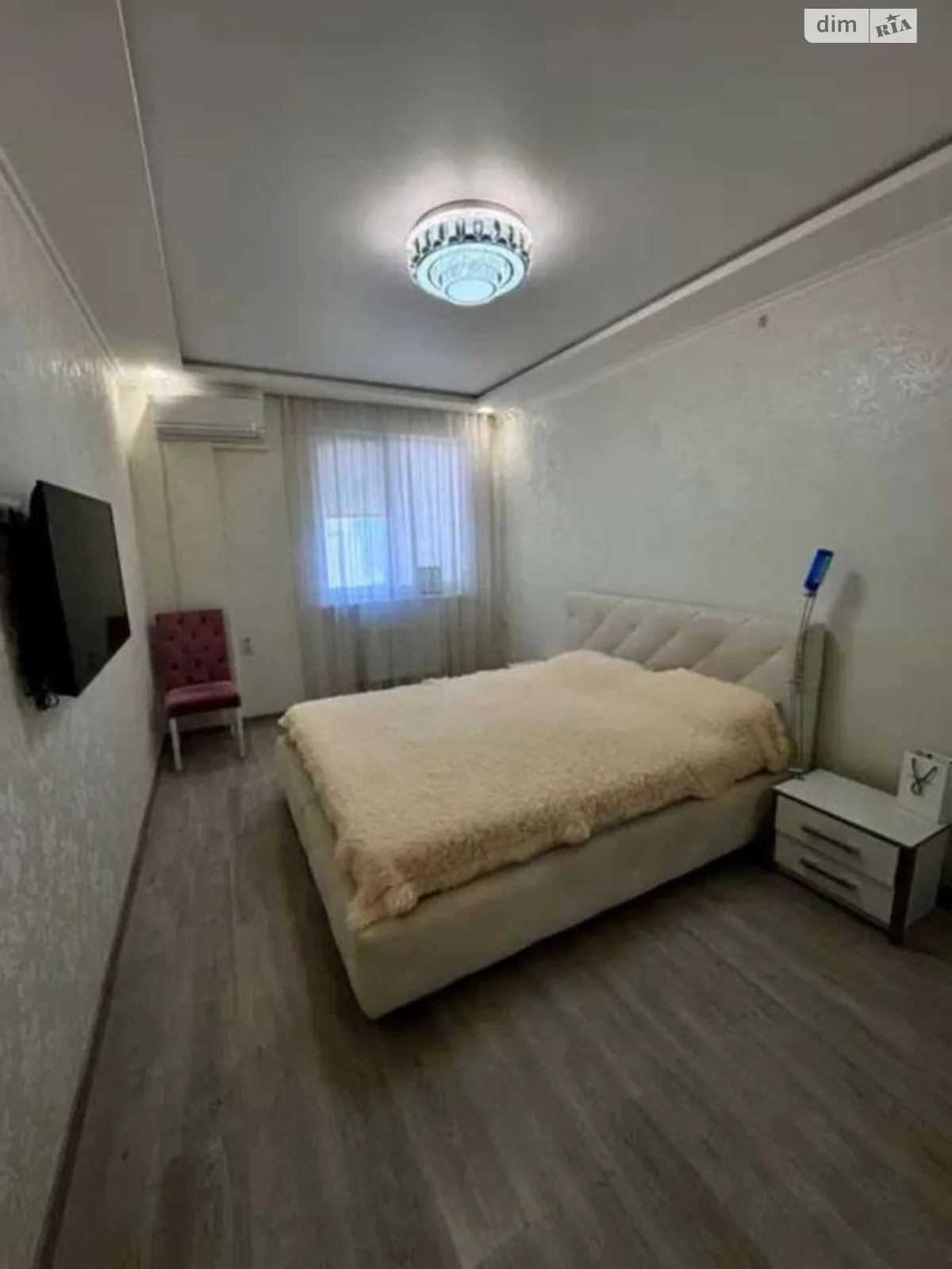 Сдается в аренду 2-комнатная квартира 55 кв. м в Одессе, ул. Люстдорфская дорога, 100Б - фото 1