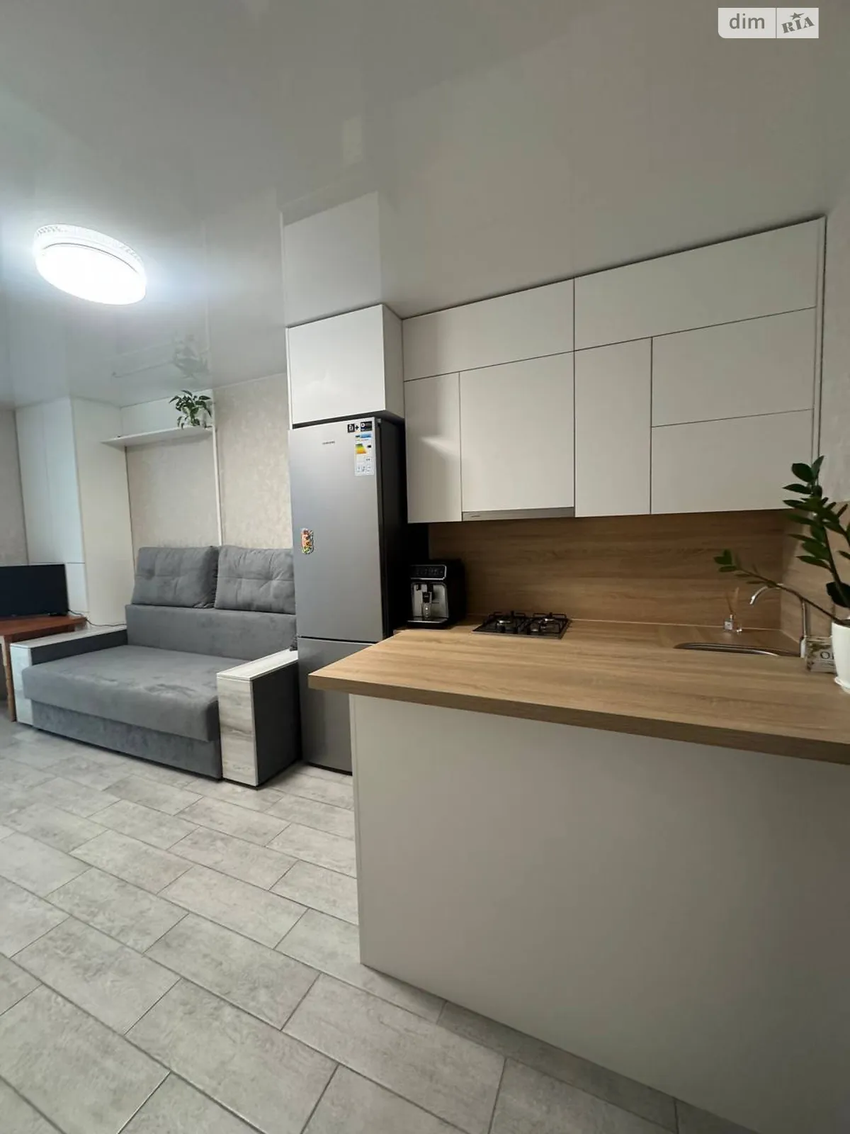 Продается 1-комнатная квартира 57 кв. м в Зарванцах, ул. Одесская, 3 корпус 7 - фото 1