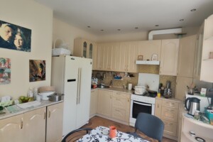 Цены на часть дома в Украине Часть дома на продажу