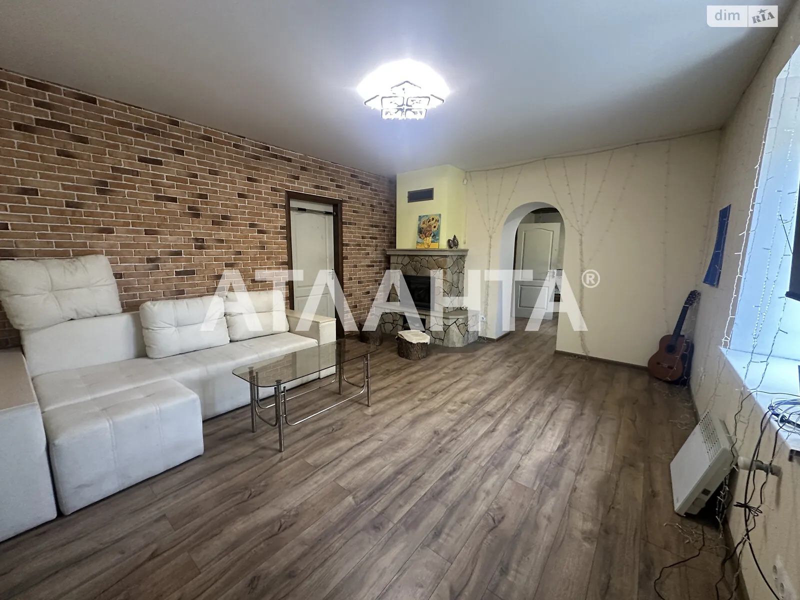 Сдается в аренду часть дома 62 кв. м с подвалом, цена: 285 $ - фото 1