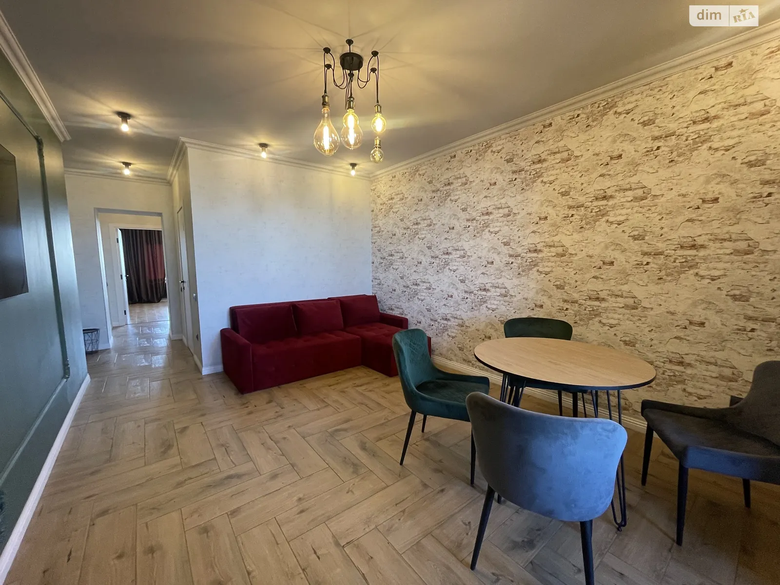 Продается 1-комнатная квартира 52 кв. м в Хмельницком, ул. Героев Крут, 4/1Б - фото 1