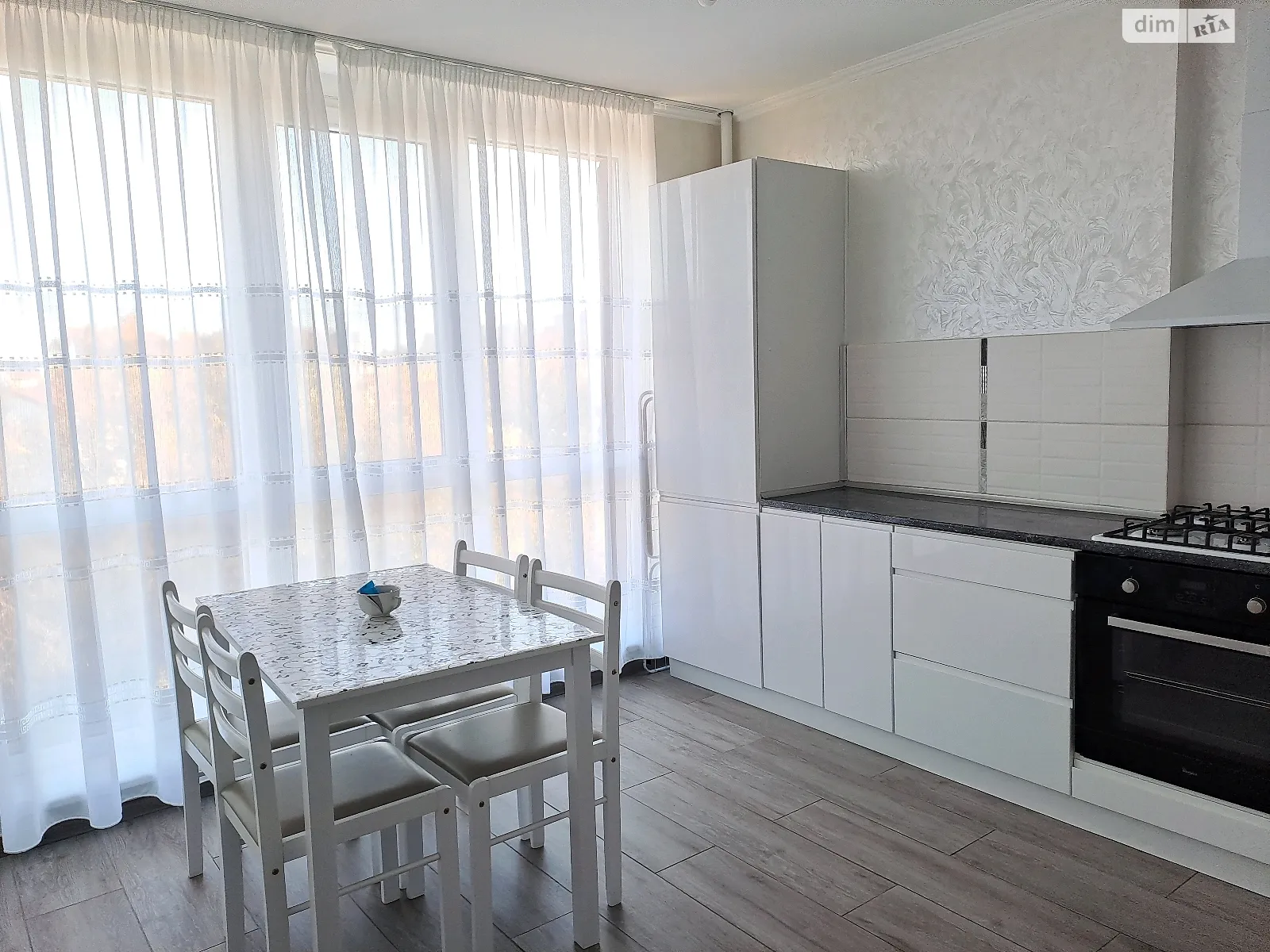 1-кімнатна квартира 55 кв. м у Тернополі, пров. Цегельний, 2 - фото 1