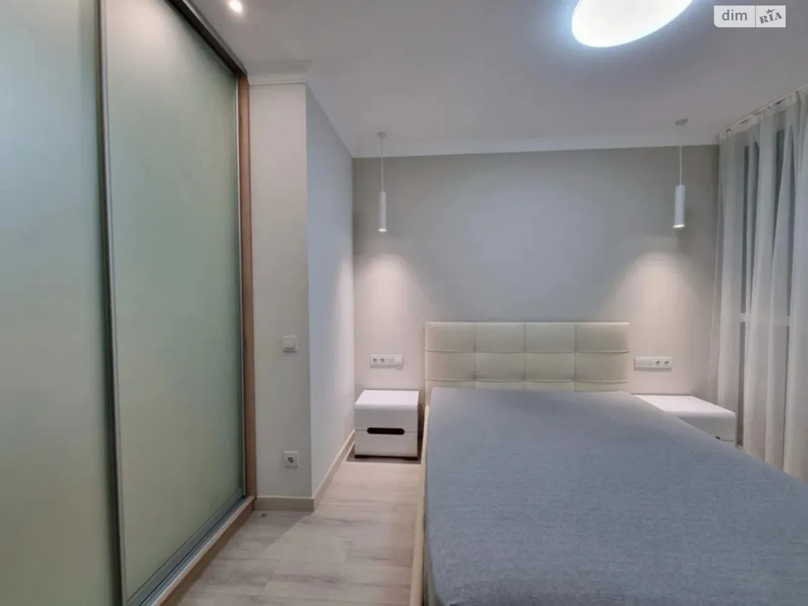 Сдается в аренду 1-комнатная квартира 40 кв. м в Киеве, просп. Европейского Союза(Правды), 41А - фото 1