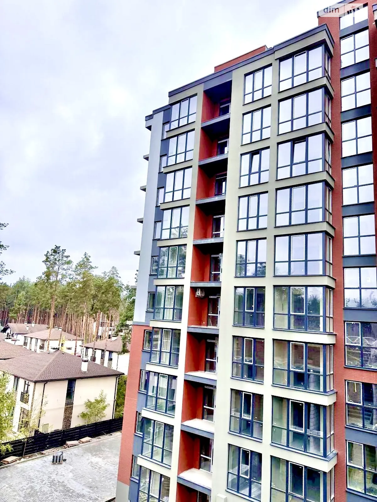 Продается 2-комнатная квартира 65.49 кв. м в Гостомеле, ул. Соборная, 1 - фото 1