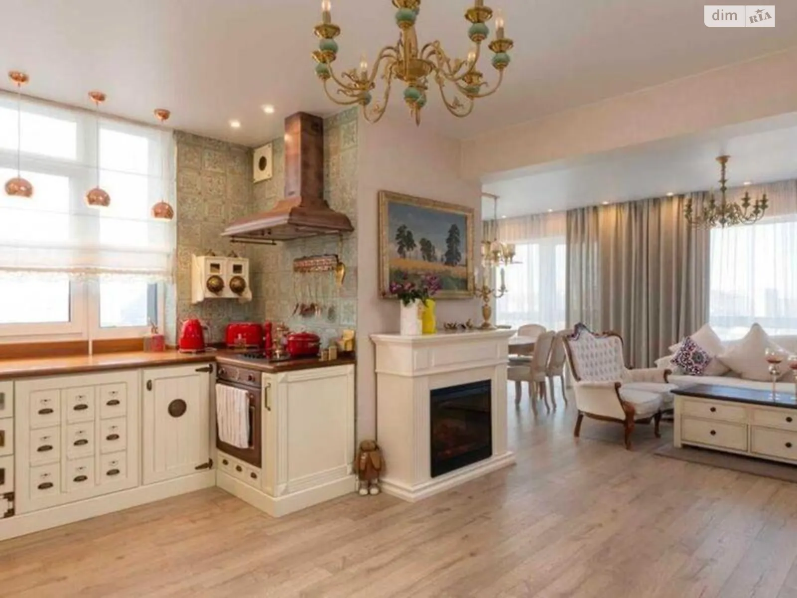 Продається 3-кімнатна квартира 50 кв. м у Києві, вул. Предславинська, 40 - фото 1