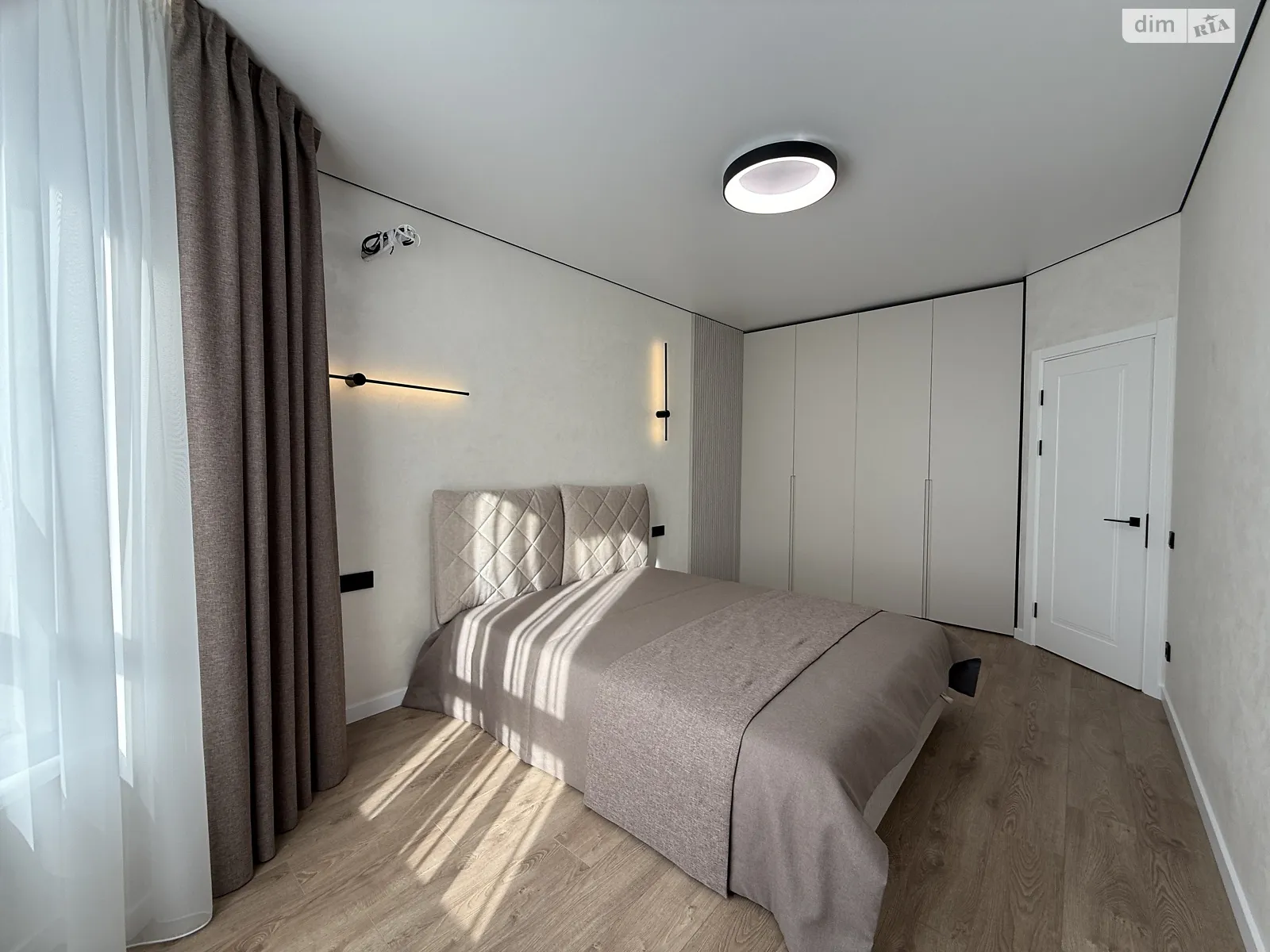 Продается 1-комнатная квартира 39 кв. м в Софиевской Борщаговке, ул. Радостная, 4 - фото 1